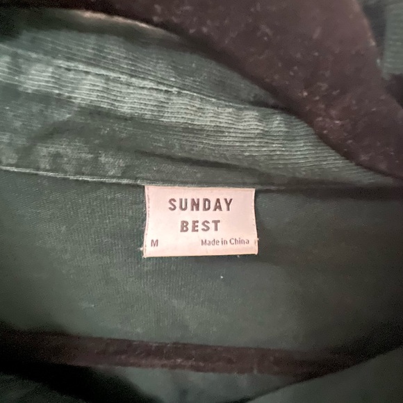 ARITZIA varsity cropped long sleeve - Picture 3 of 3